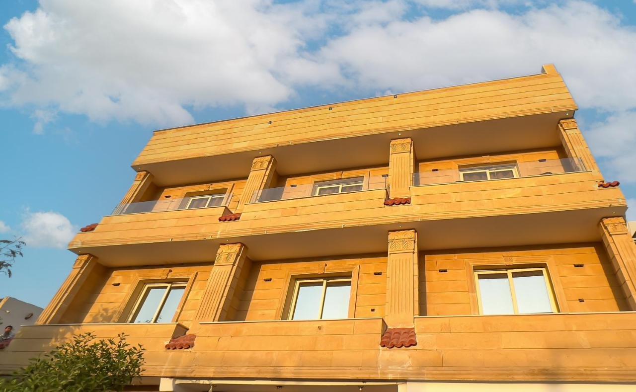 Pyramids Land Palace Kafrat al Jabal Экстерьер фото